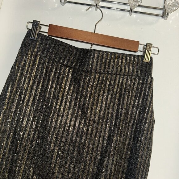 BCBGeneration Black Metallic Striped Off Shoulder Top & Pencil Skirt Set Small - Picture 8 of 12